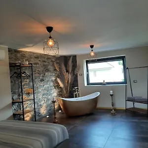 Zia Vivina Bed & Breakfast Sorico