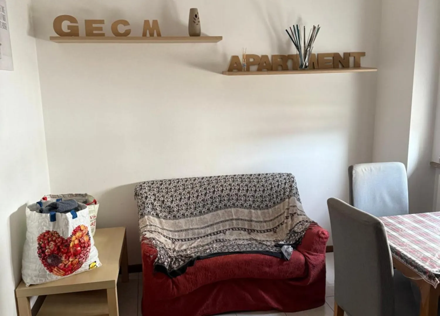 Gemc Room Livorno 0*,  Itália